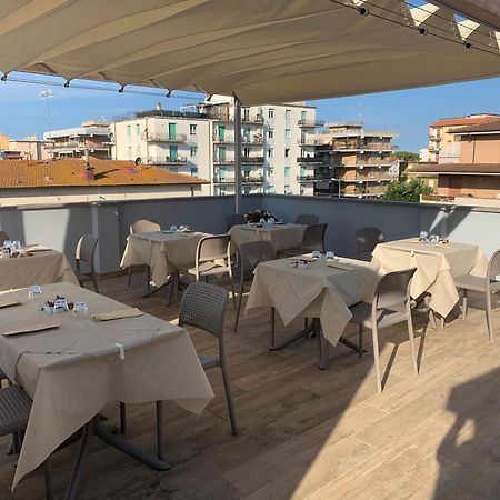Nautilus B&B Suite Design Follonica Exteriér fotografie