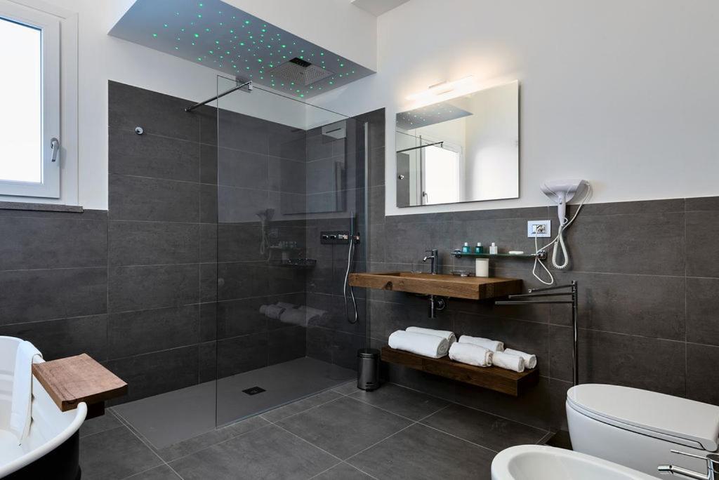 Nautilus B&B Suite Design Follonica Exteriér fotografie